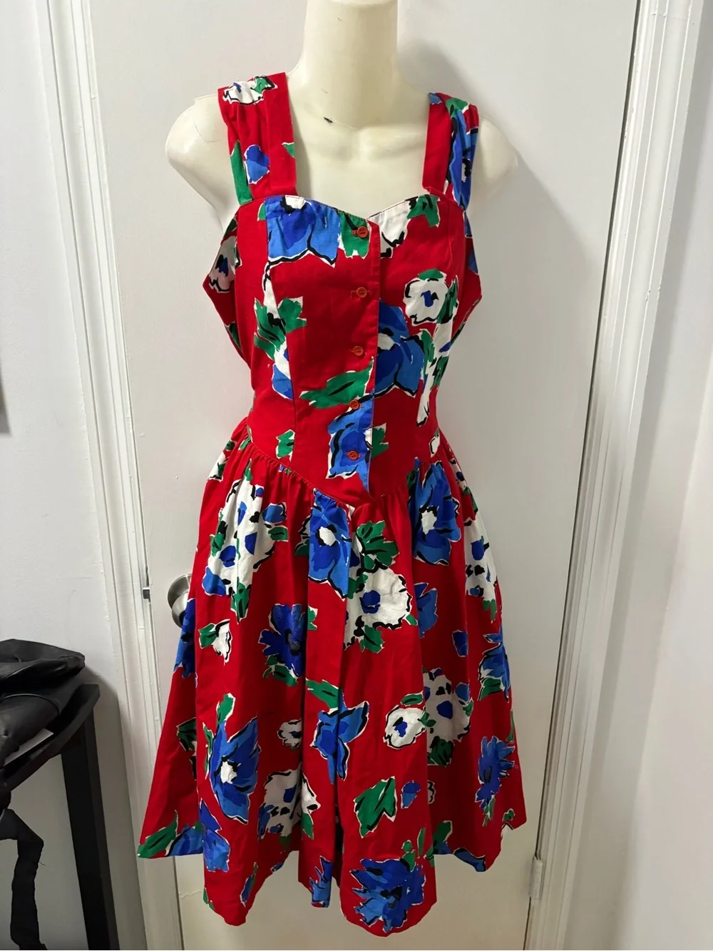 80s bold floral red sundress - Picture 9 of 9